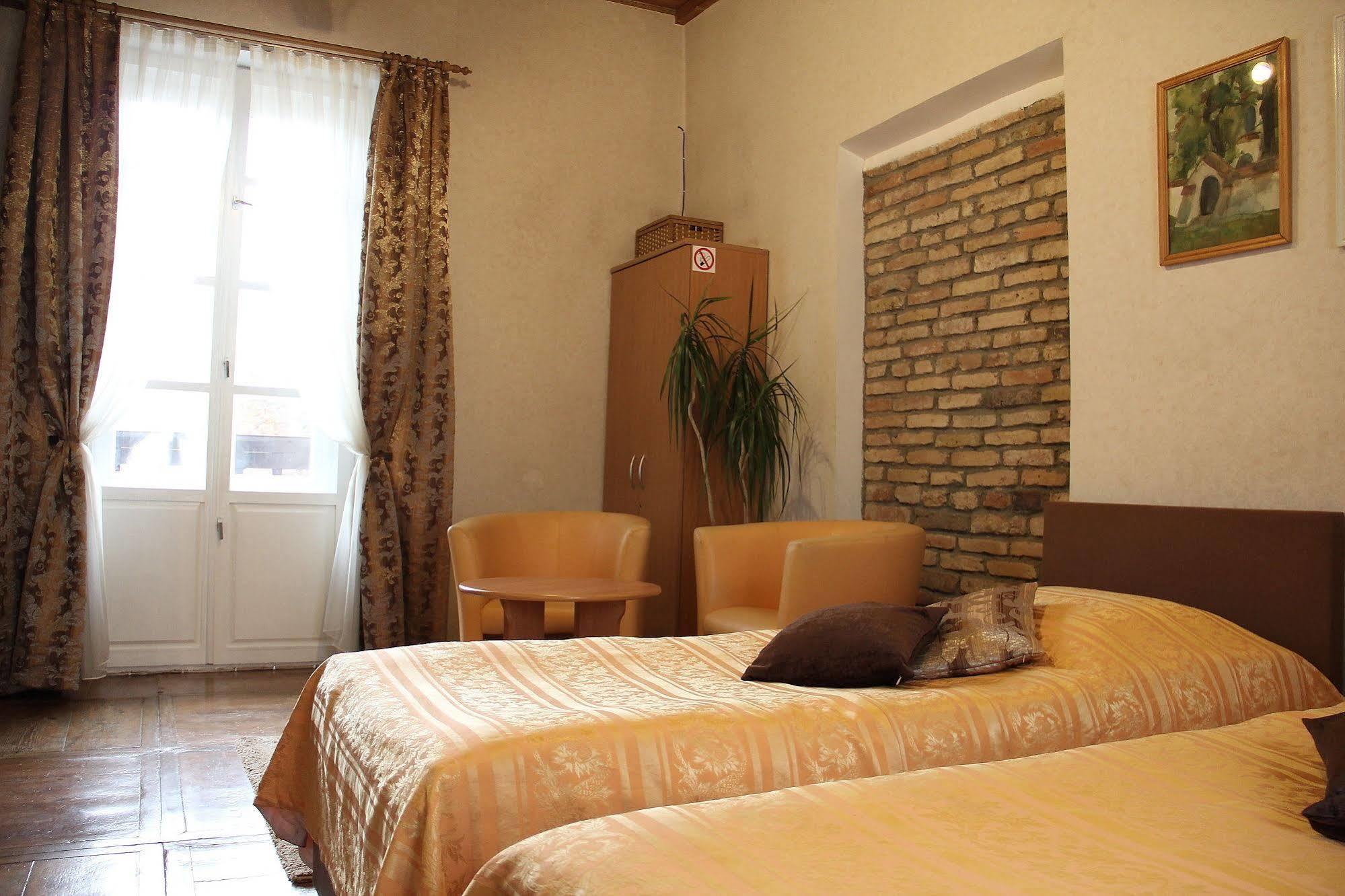 Bernardinu B&B House Vilnius Exterior photo